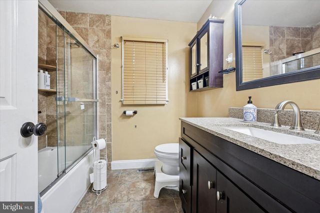 506 FLORA CIR, Springfield, PA 19064