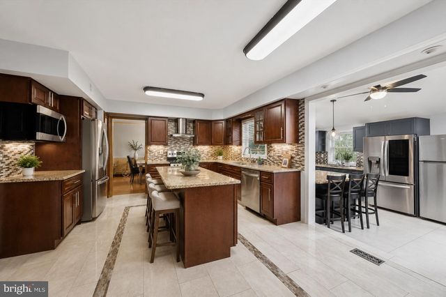 506 FLORA CIR, Springfield, PA 19064
