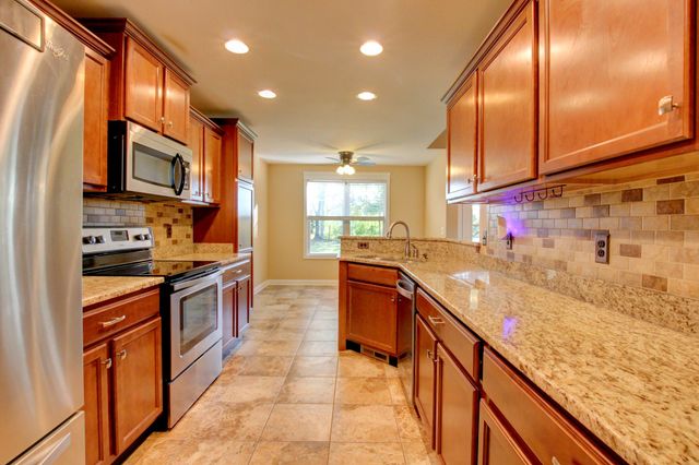 124 Verisa Dr, Clarksville, TN 37043