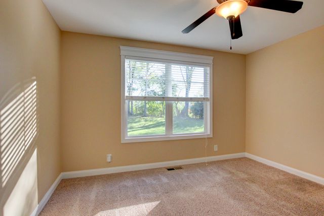 124 Verisa Dr, Clarksville, TN 37043