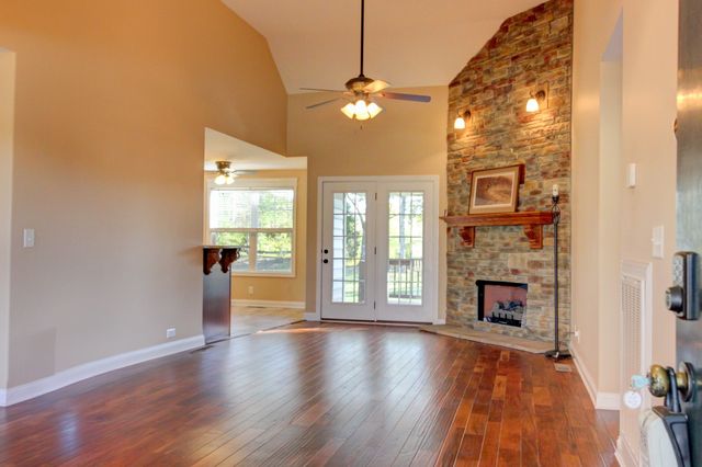 124 Verisa Dr, Clarksville, TN 37043