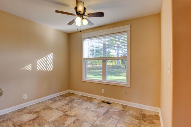 124 Verisa Dr, Clarksville, TN 37043