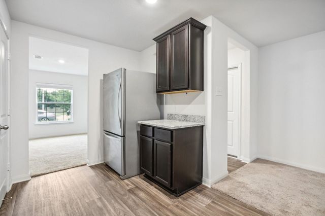 1040 Riverdale CV, Jarrell, TX 76537