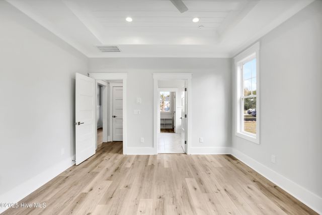 826 Lake Willow Way, Holly Ridge, NC 28445