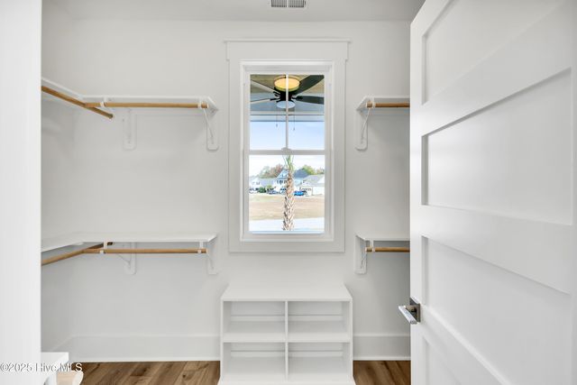 826 Lake Willow Way, Holly Ridge, NC 28445