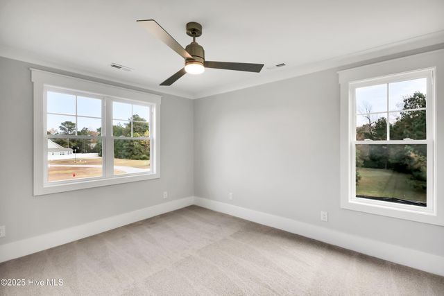 826 Lake Willow Way, Holly Ridge, NC 28445