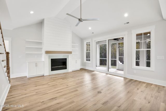 826 Lake Willow Way, Holly Ridge, NC 28445