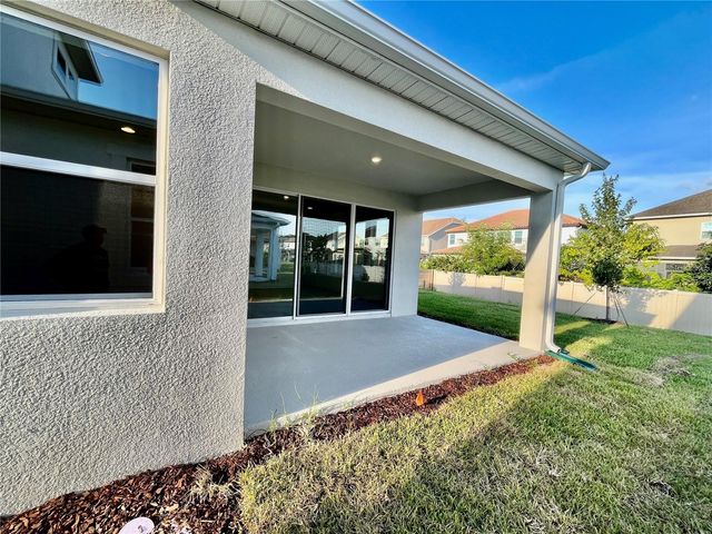 14815 MILFOIL AVENUE, Orlando, FL 32827