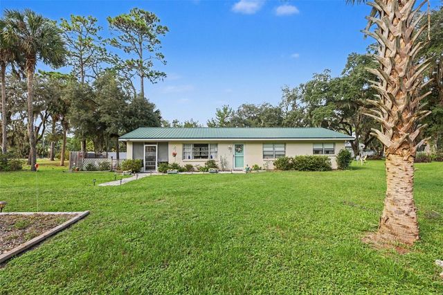 9461 W TALL PINES COURT, Crystal River, FL 34428
