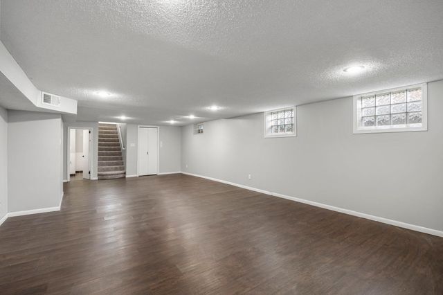 7001 Fremont Avenue N, Brooklyn Center, MN 55430