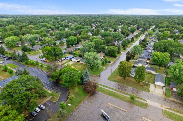 7001 Fremont Avenue N, Brooklyn Center, MN 55430
