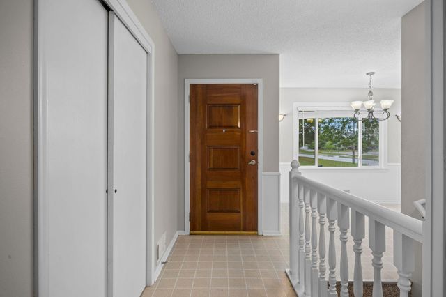 7001 Fremont Avenue N, Brooklyn Center, MN 55430