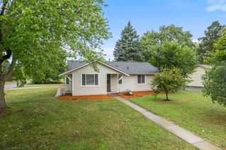 7001 Fremont Avenue N, Brooklyn Center, MN 55430