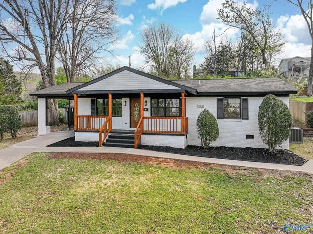 903 Fagan Springs Drive SE, Huntsville, AL 35801