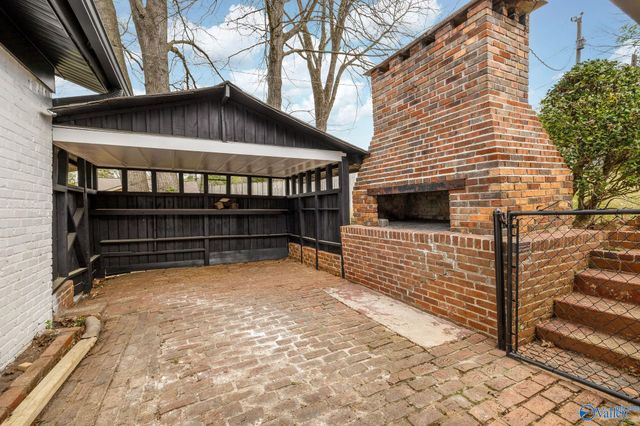 903 Fagan Springs Drive SE, Huntsville, AL 35801