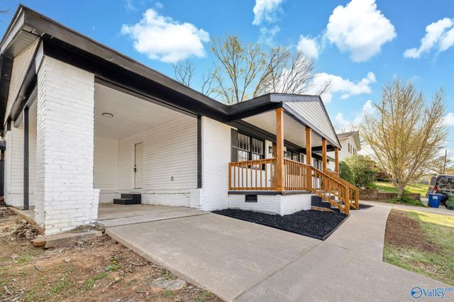 903 Fagan Springs Drive SE, Huntsville, AL 35801