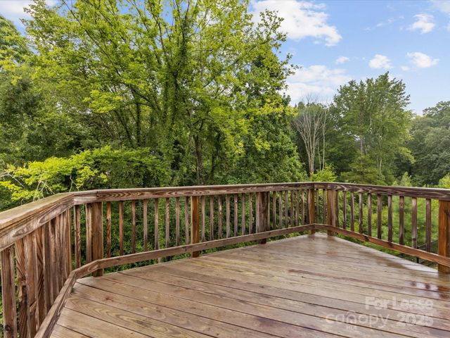 2314 Creekmere Lane, Charlotte, NC 28262