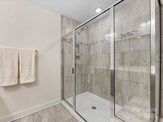 2314 Creekmere Lane, Charlotte, NC 28262