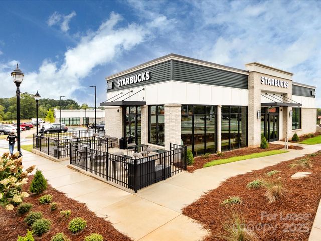 2314 Creekmere Lane, Charlotte, NC 28262