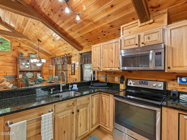 2364 Misty Lane, Sevierville, TN 37876