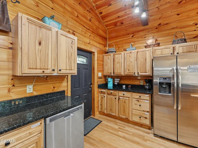 2364 Misty Lane, Sevierville, TN 37876