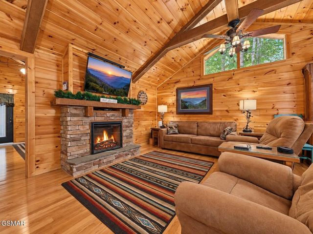 2364 Misty Lane, Sevierville, TN 37876