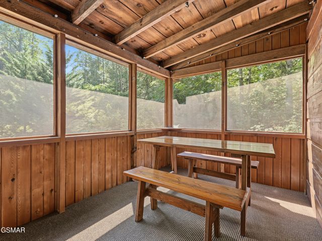 2364 Misty Lane, Sevierville, TN 37876