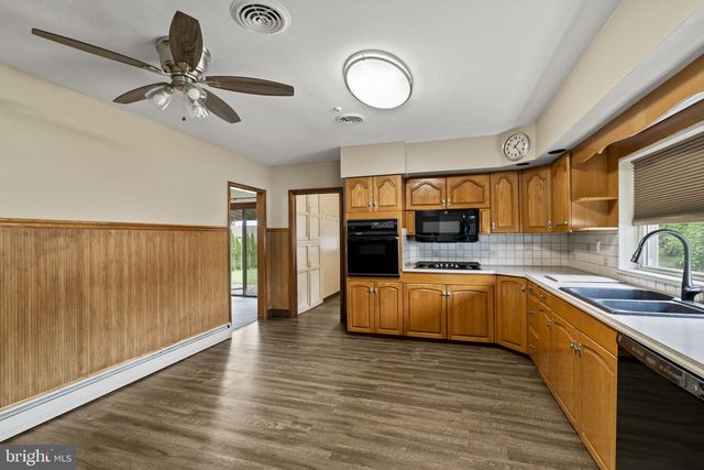 819 MERCER ST, Cherry Hill, NJ 08002