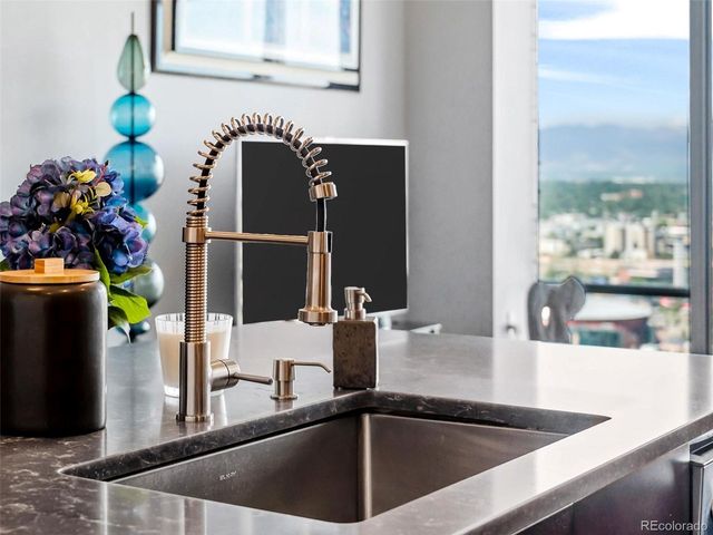 891 14th St 4202, Denver, CO 80202