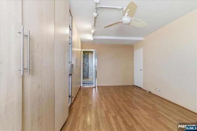 2 Horizon Road 1214, Fort Lee, NJ 07024