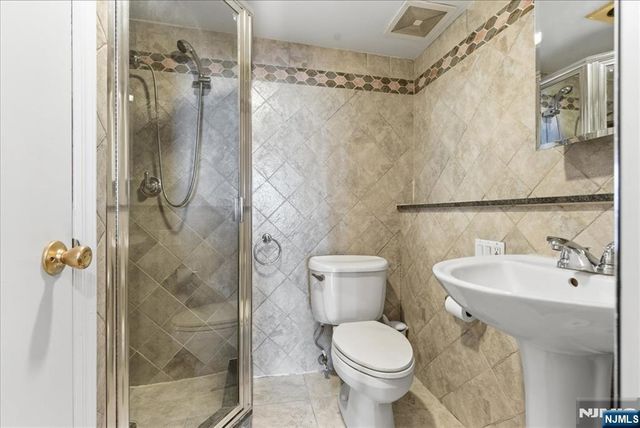 2 Horizon Road 1214, Fort Lee, NJ 07024