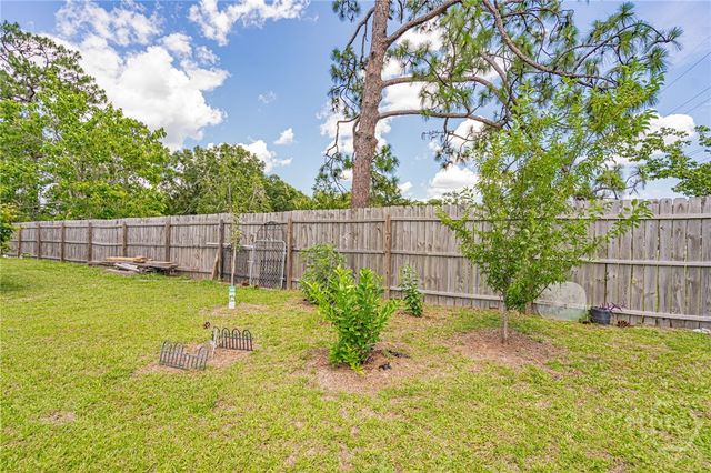 124 Drennon Drive, Jesup, GA 31545