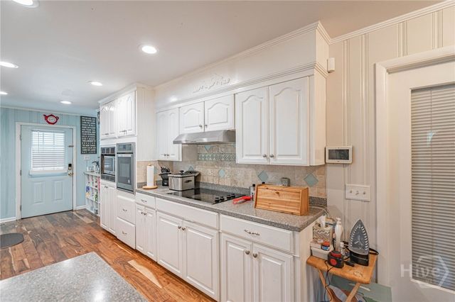 124 Drennon Drive, Jesup, GA 31545