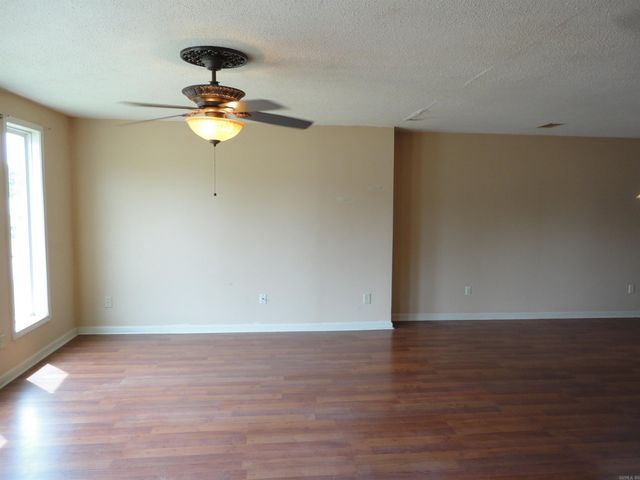 500 Scenic Valley Drive, Heber Springs, AR 72543