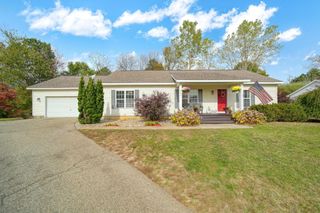 3584 Hunters Court, Leoni Twp, MI 49240