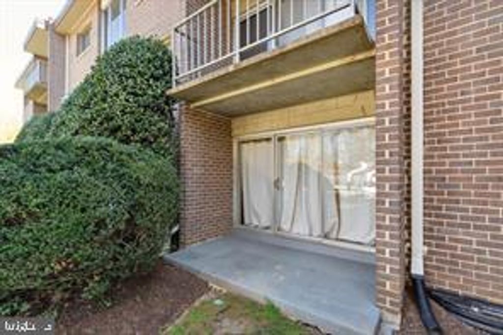 12701 DARA DR, Woodbridge, VA 22192