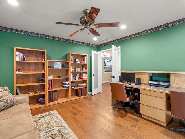 1565 S Highland Avenue, Sanger, CA 93657