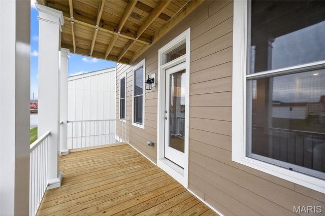 206 Marais Temps Clair Way, St Charles, MO 63301