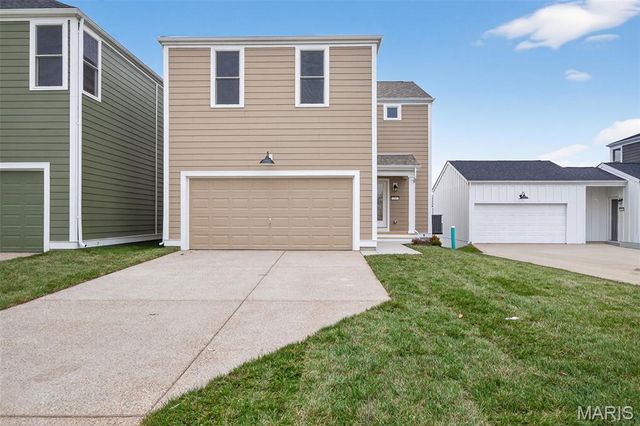 206 Marais Temps Clair Way, St Charles, MO 63301