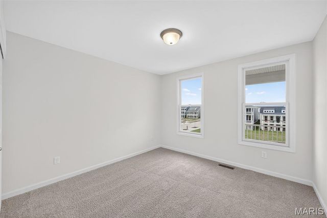 206 Marais Temps Clair Way, St Charles, MO 63301