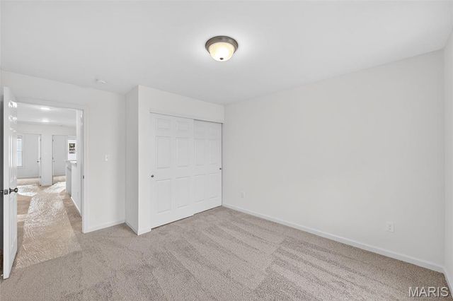 206 Marais Temps Clair Way, St Charles, MO 63301