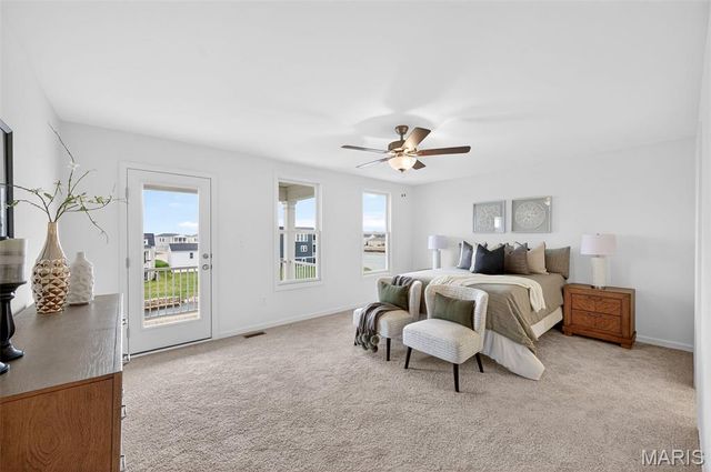 206 Marais Temps Clair Way, St Charles, MO 63301