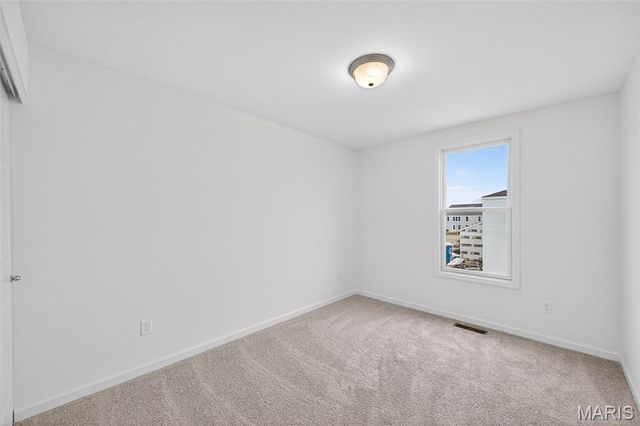 206 Marais Temps Clair Way, St Charles, MO 63301