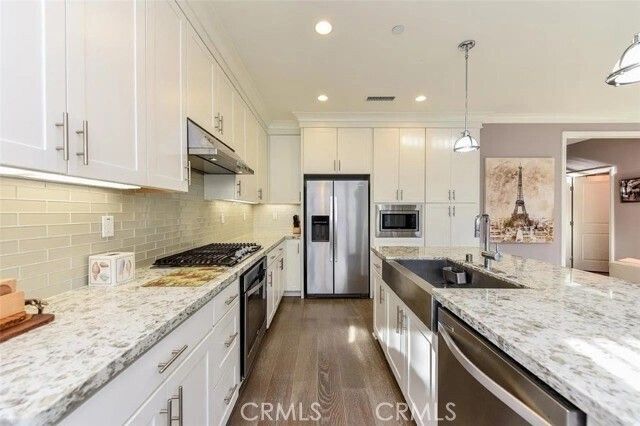 83 Waterleaf, Irvine, CA 92620