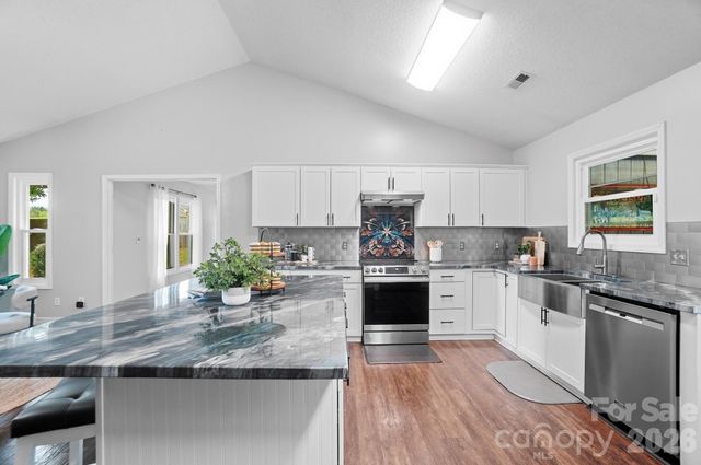 1919 Gables Drive, Monroe, NC 28112