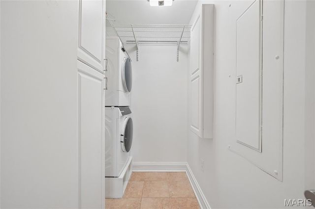 232 N Kingshighway Boulevard 1209, St Louis, MO 63108