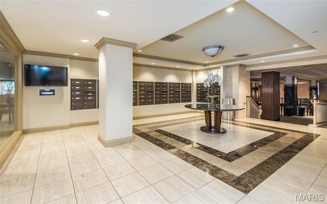 232 N Kingshighway Boulevard 1209, St Louis, MO 63108