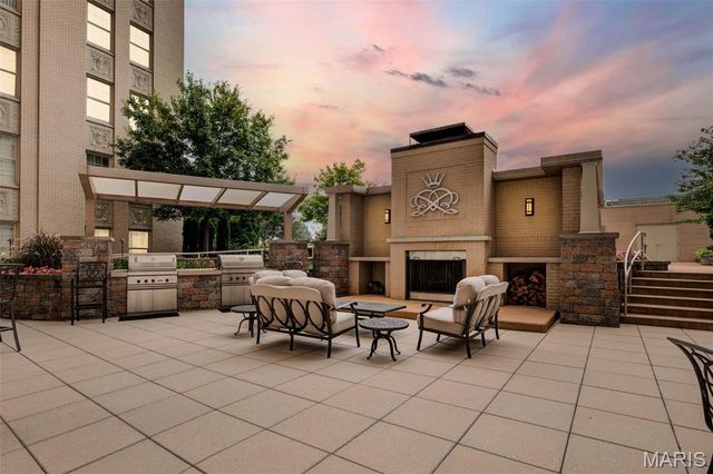 232 N Kingshighway Boulevard 1209, St Louis, MO 63108