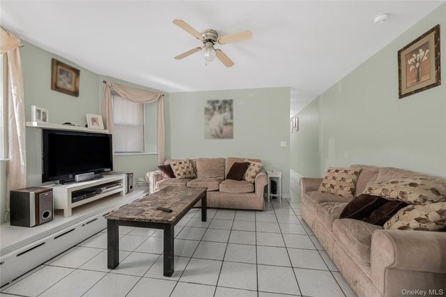 20 Locust Hill Avenue, Yonkers, NY 10701