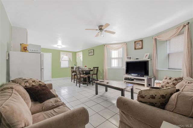 20 Locust Hill Avenue, Yonkers, NY 10701